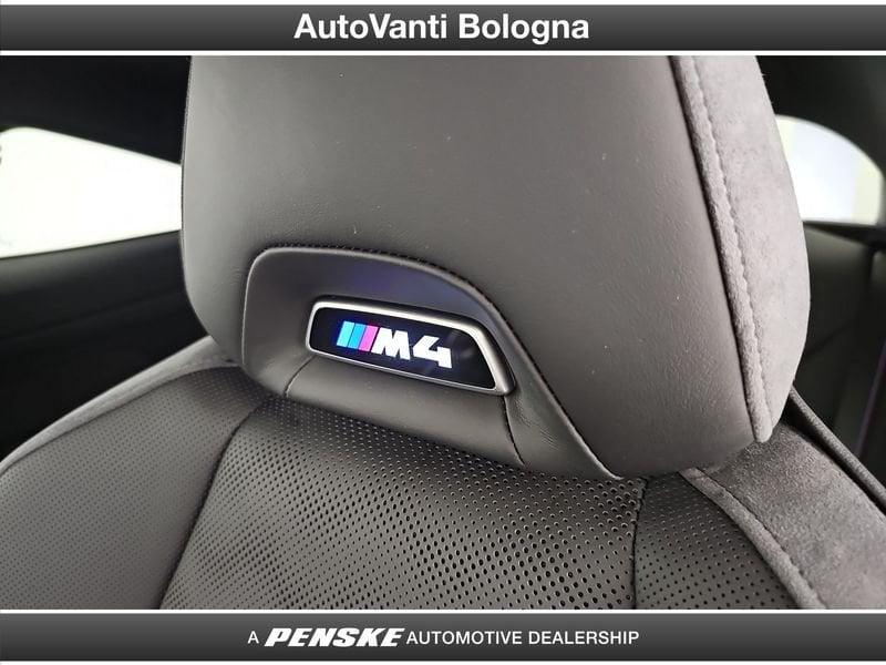 BMW M4 Coupé M4 Competition xDrive auto