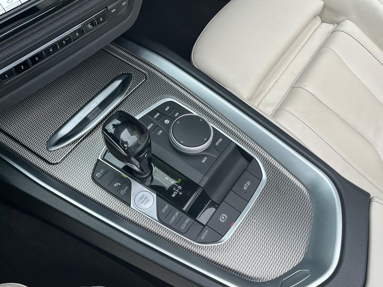 Bmw Z4 sDrive20i Msport PADDLE NAVY HARMAN KARDON
