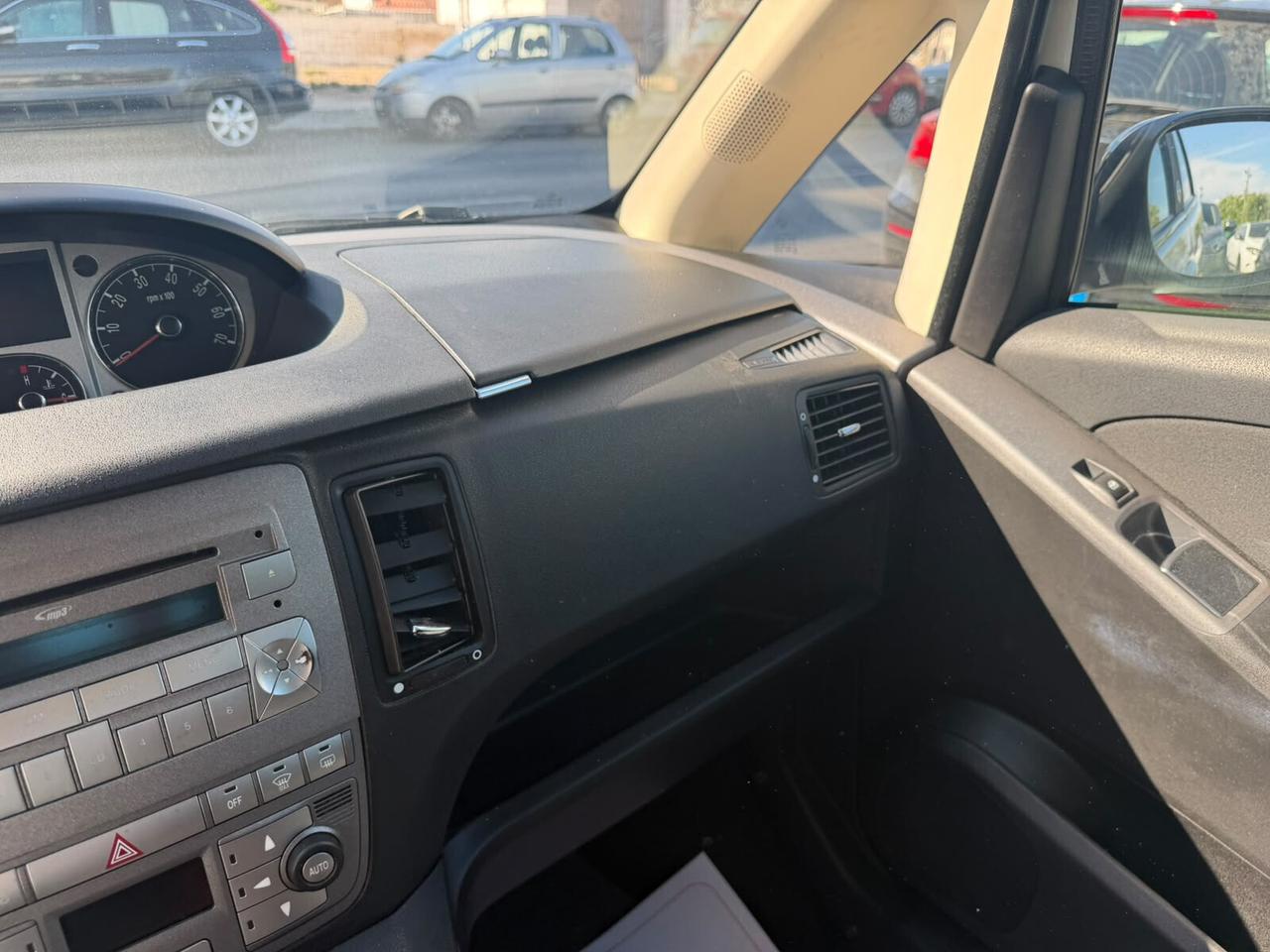 Lancia MUSA 1.4 8V Ecochic (GPL) Gold