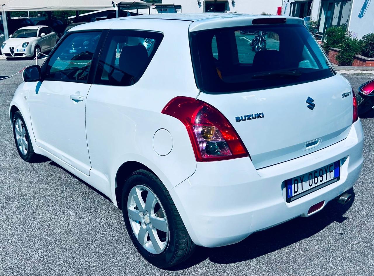 Suzuki Swift 1.3 GPL 3p. GL