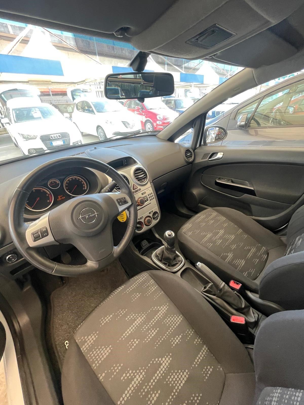 OPEL CORSA 1.3 DIESEL