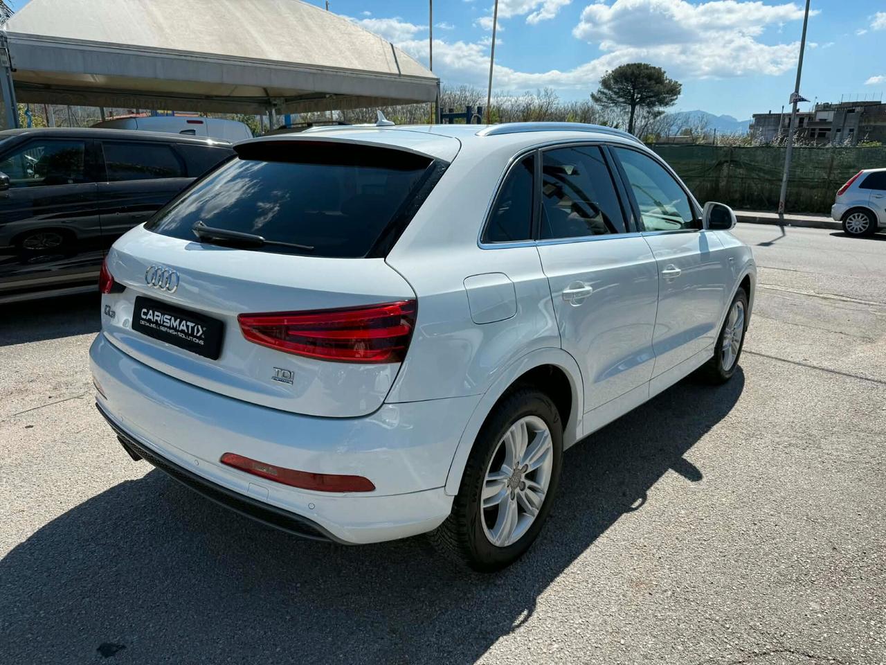Audi Q3 2.0 TDI 177 CV 4x4 S tronic S-Line - 2013
