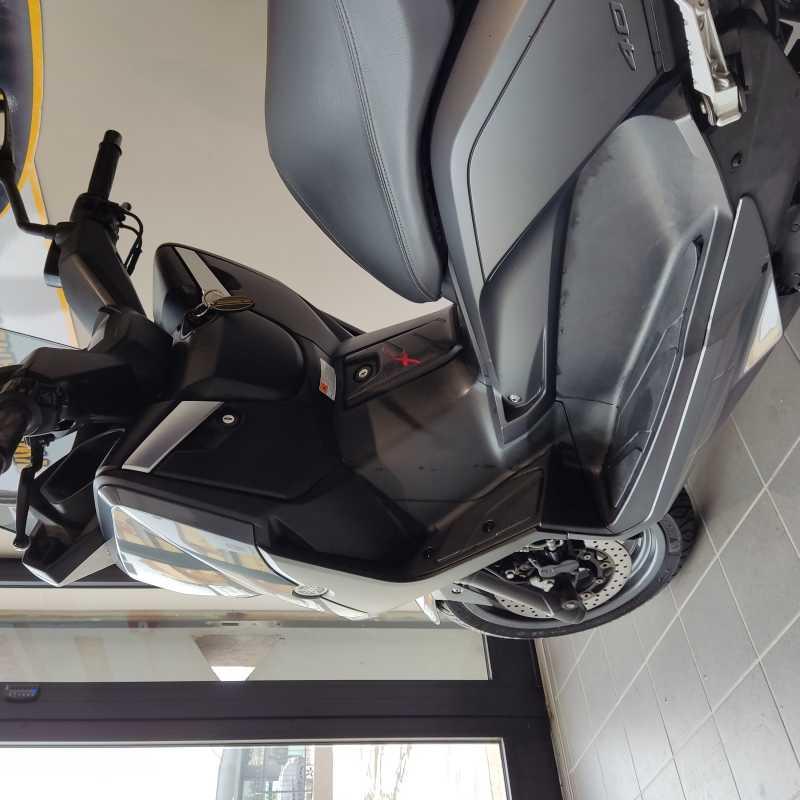 Yamaha X-Max 400 - 2016