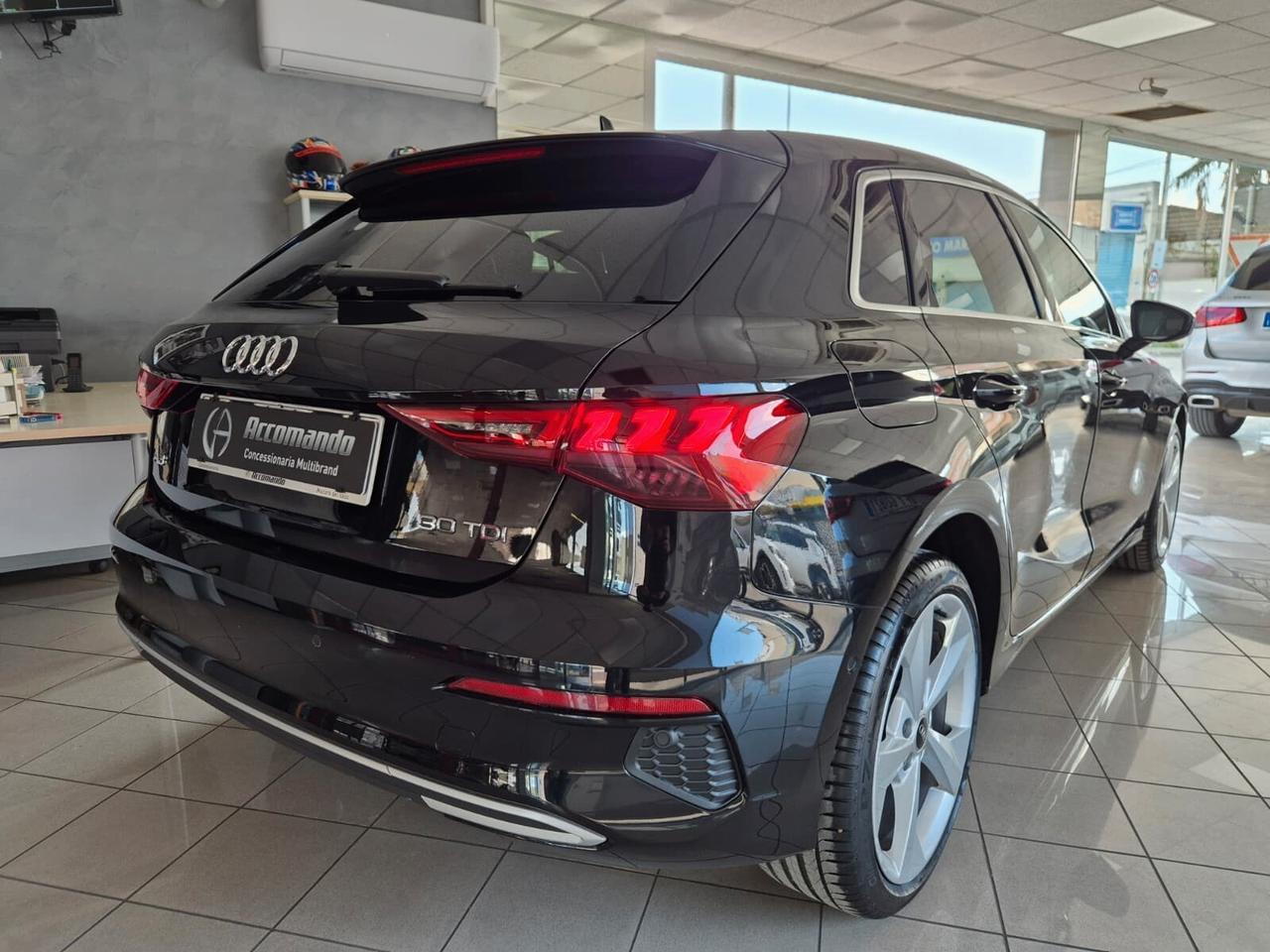 Audi A3 30 TDI S-tronic Business Advanced