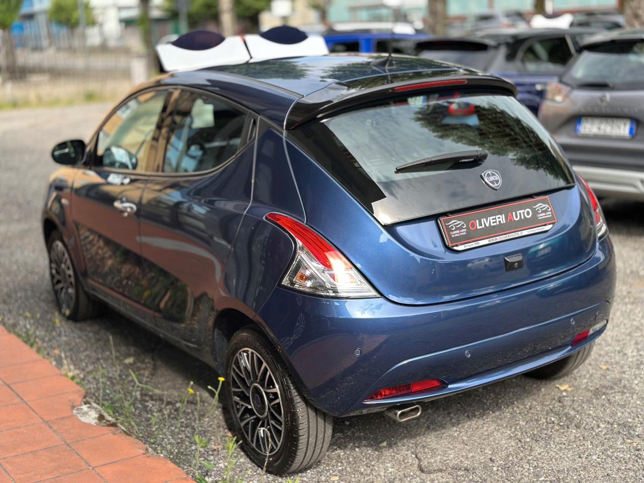 Lancia Ypsilon Hybrid Platino PREZZO REALE