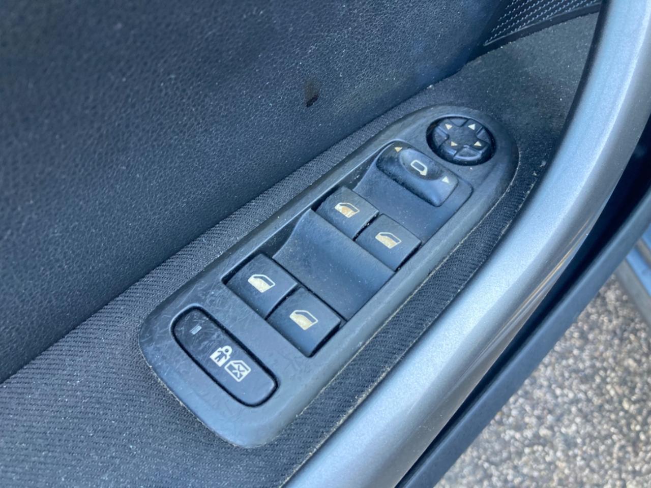 PEUGEOT 308 (KM 138.777) PROPRIETARIO UNICO