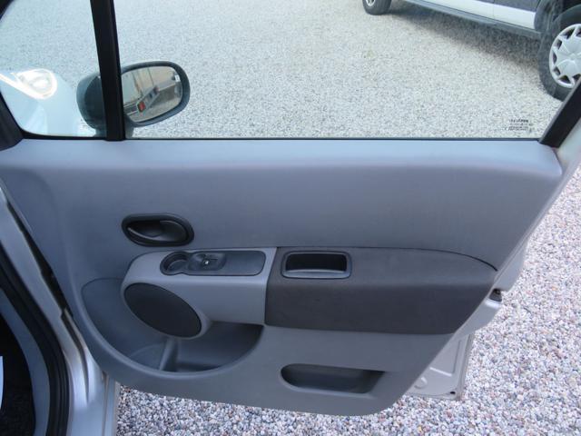 RENAULT Modus 1.2 16V Dynamique Metano