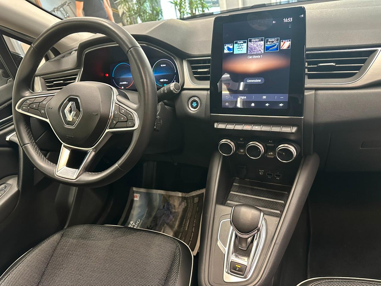 Renault Captur Plug-in Hybrid E-Tech 160 CV Initiale Paris
