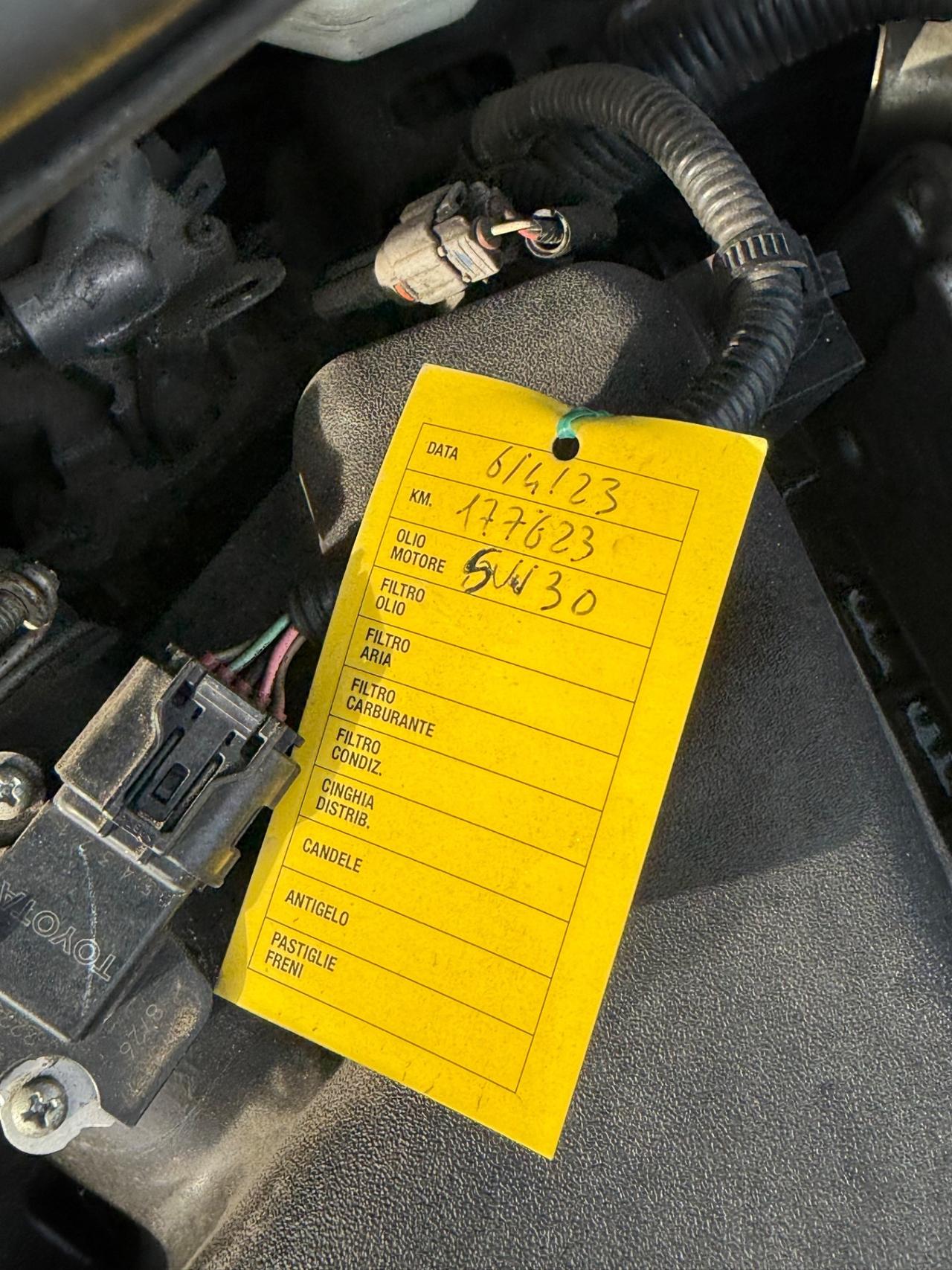 Toyota Auris 1.4 D-4D 3 porte Sol