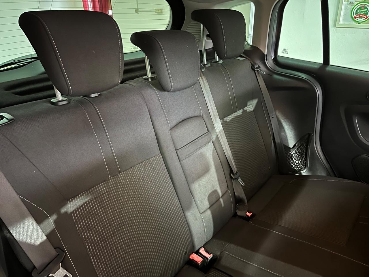 Ford B-Max 1.4 90 CV GPL Titanium