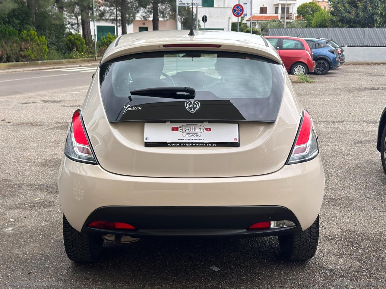 LANCIA Ypsilon 1.2 69 CV 5p. GPL Ecochic Ele.Bl
