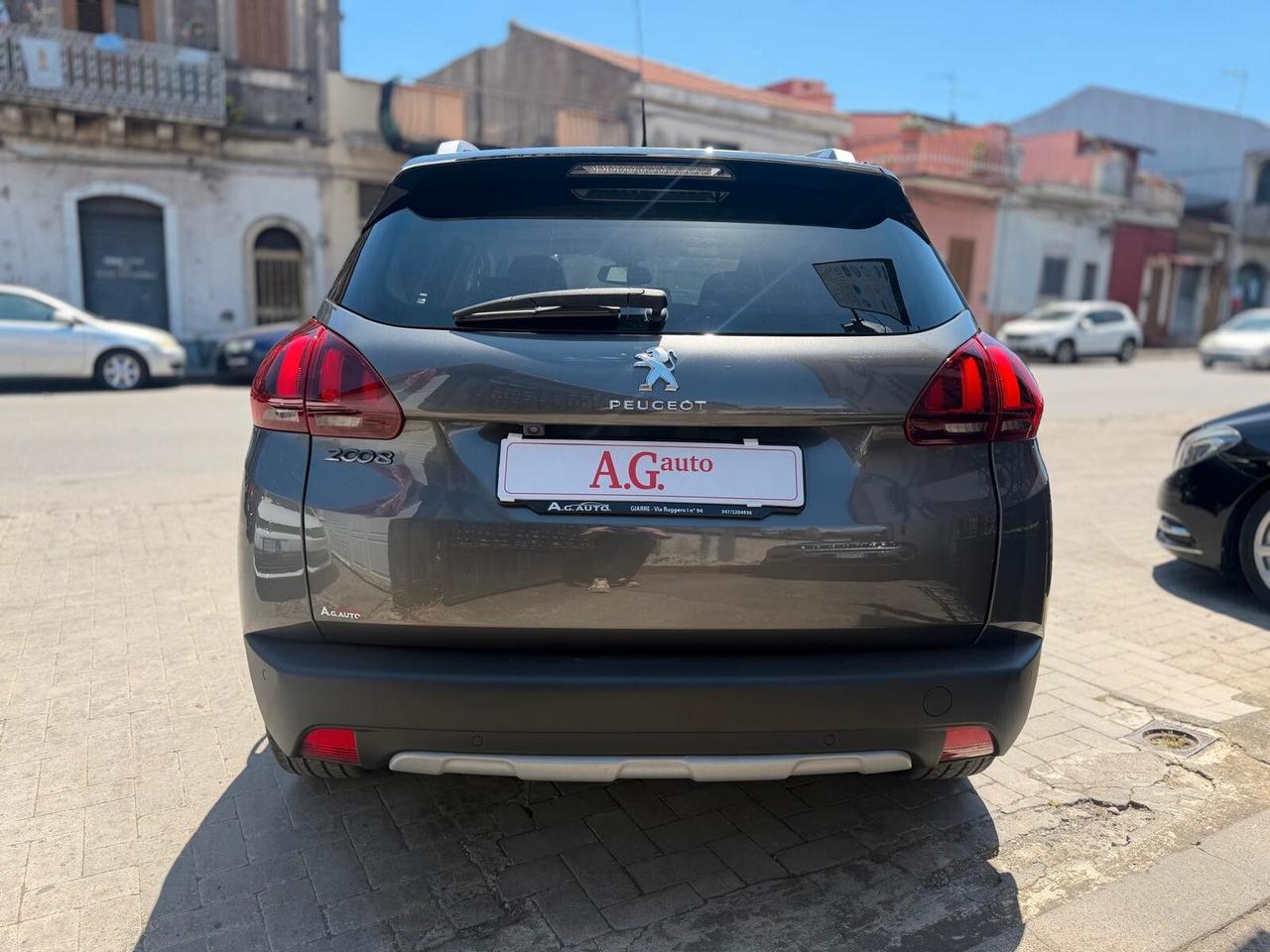 Peugeot 2008 1.6 BlueHDi 100 ALLURE