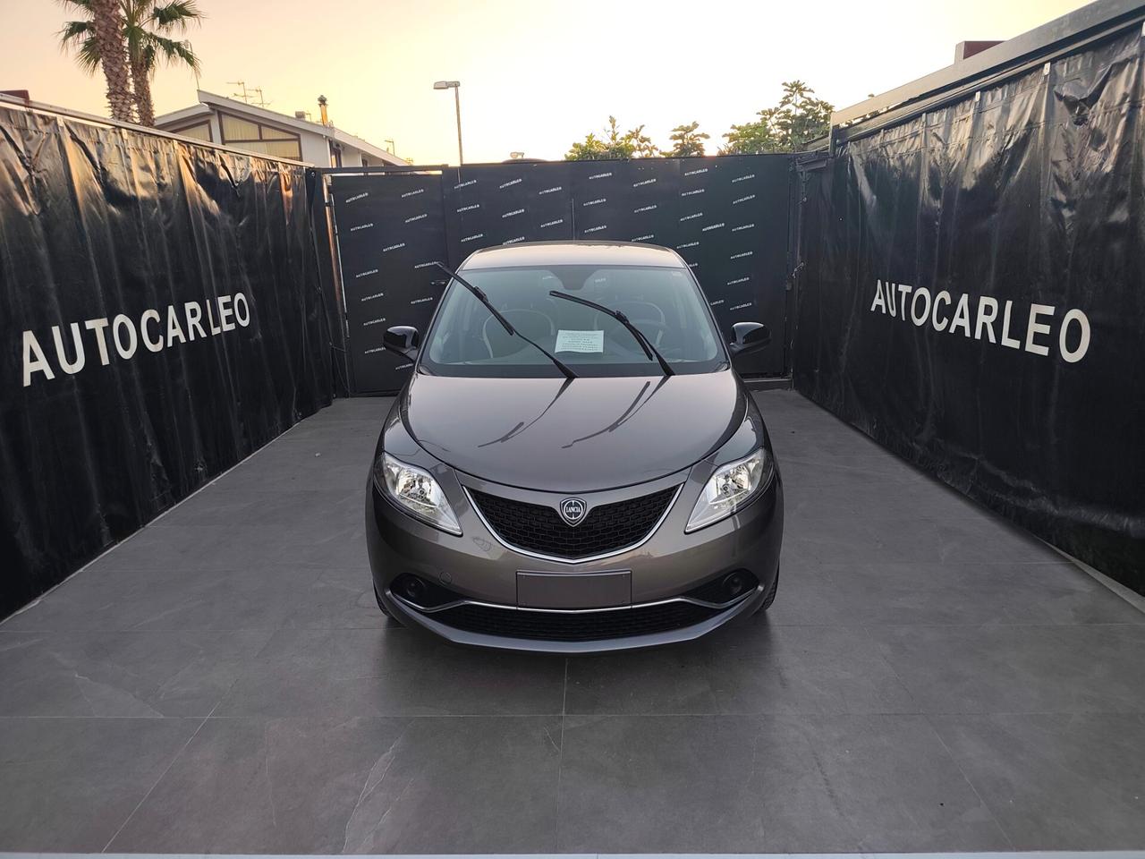Lancia Ypsilon 1.2 BENZINA KM 56000