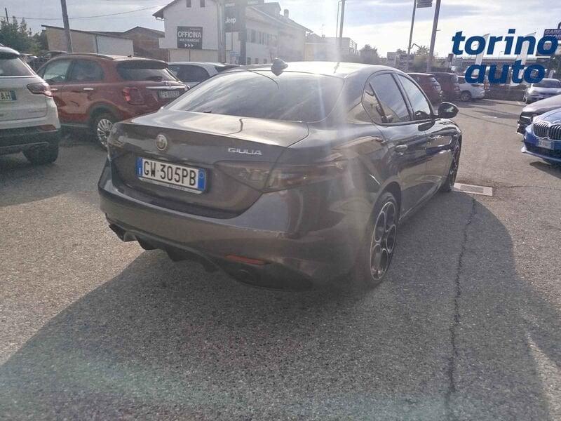 Alfa Romeo Giulia Q4 VELOCE
