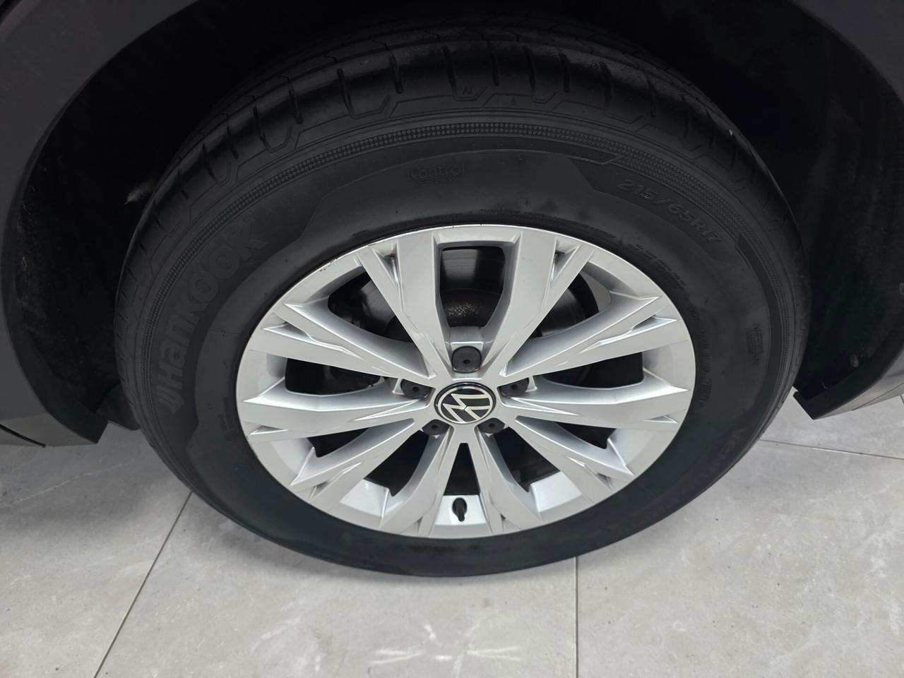 Volkswagen Tiguan 2.0 TDI 150 CV SCR DSG Elegance