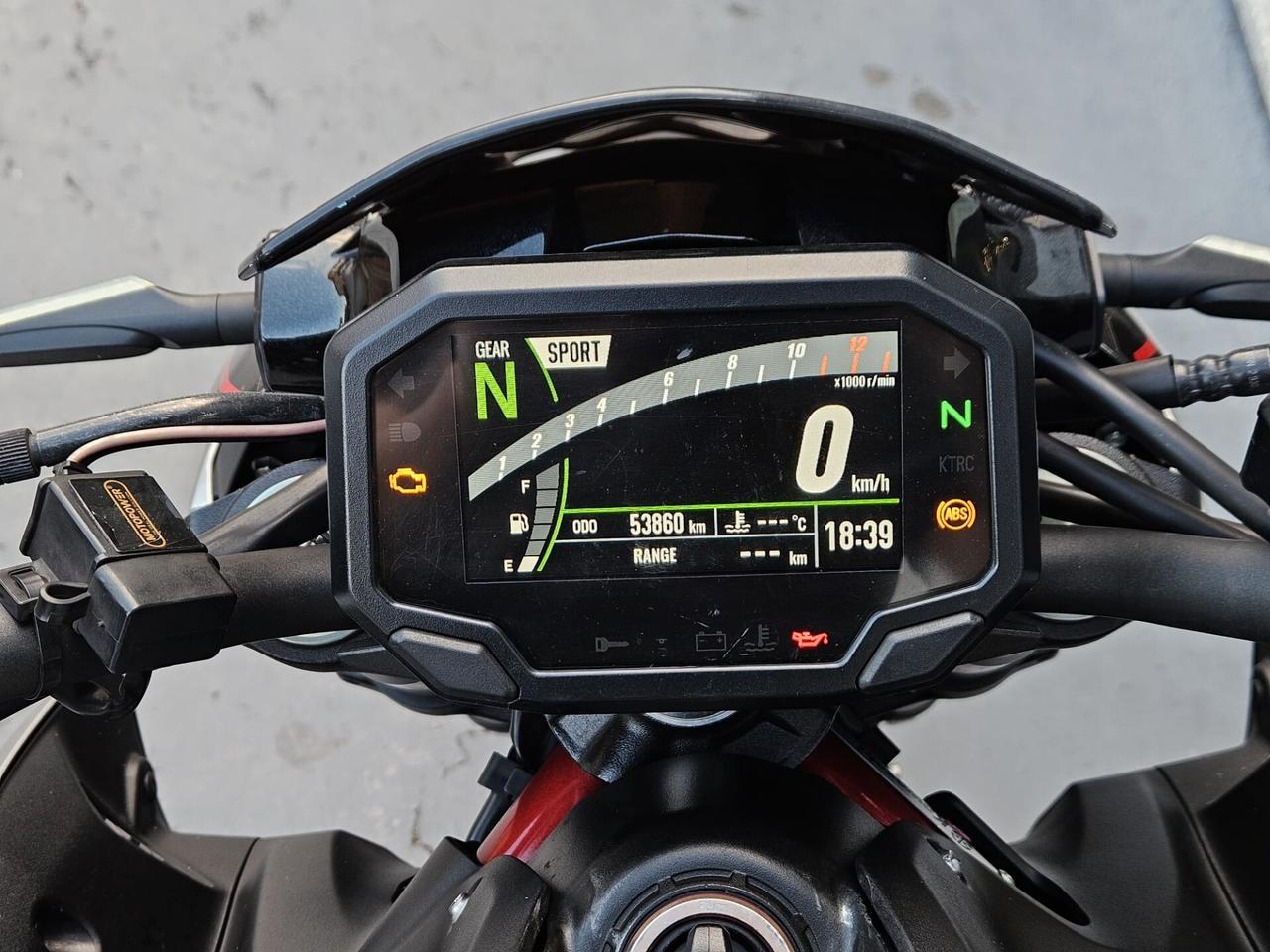 Kawasaki Z 900 - 2023