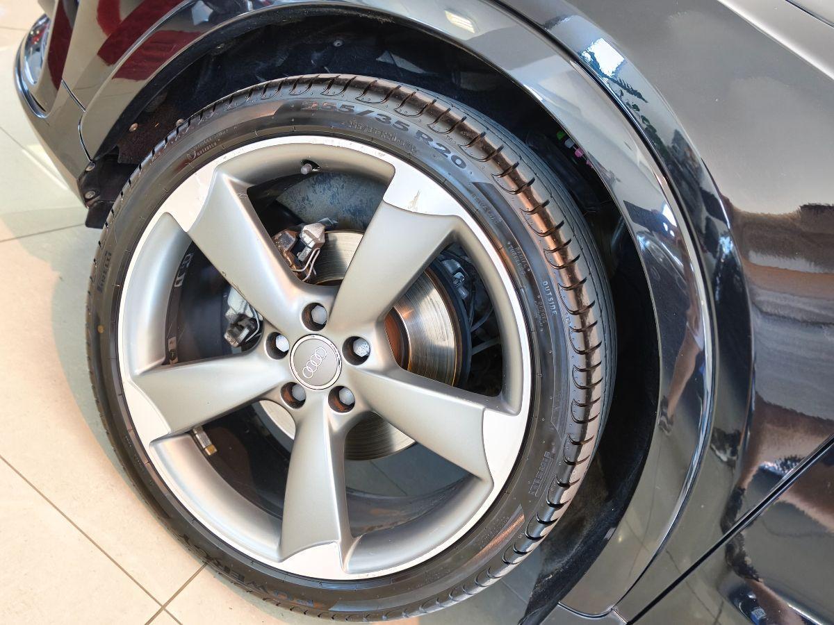 AUDI Q3 2.0 TDI 177 CV quattro S-LINE