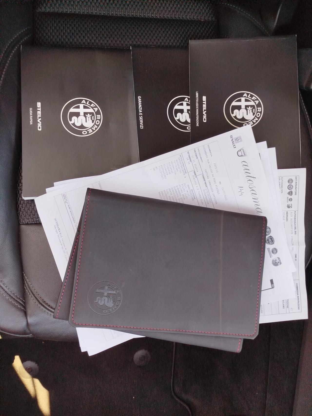 Stelvio 2.2 -180cv AT8 UNIPRO-CRONO TAGLIANDI- DISTRIBUZIONE FATTA-GARANZIA 12 MESI