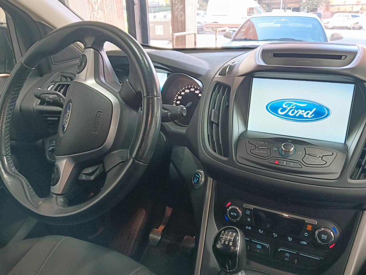 Ford Kuga 1.5 TDCI 120 CV S&S 2WD Titanium