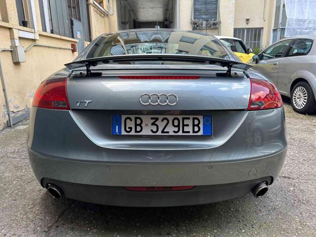 AUDI TT Coupé 3.2 V6 quattro