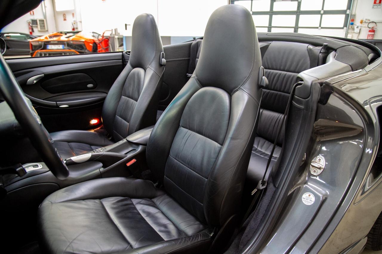 Porsche 911 Turbo cat Cabriolet