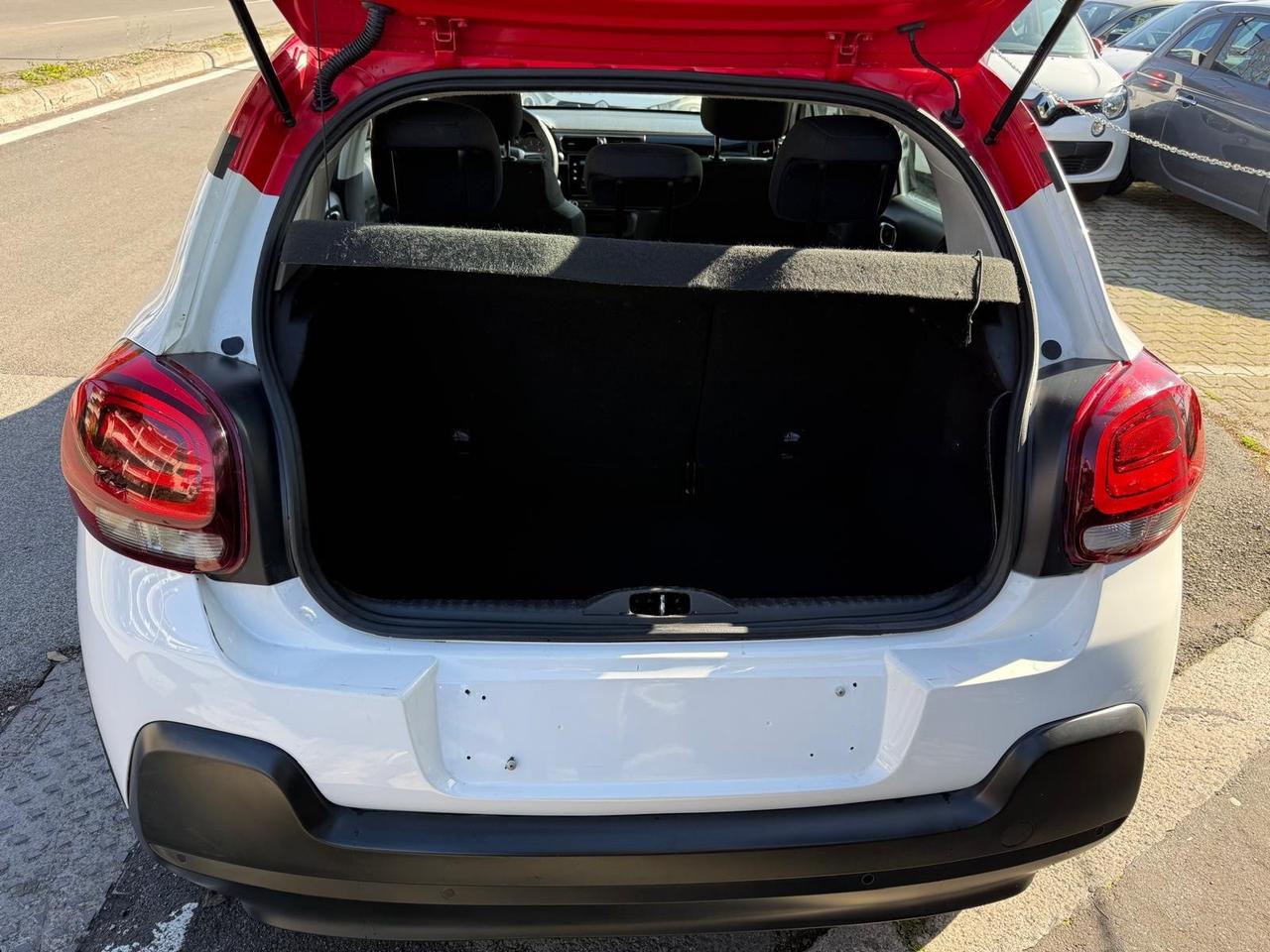 Citroen C3 83cv Benzina 5 porte Shine Navi bicolor pdc