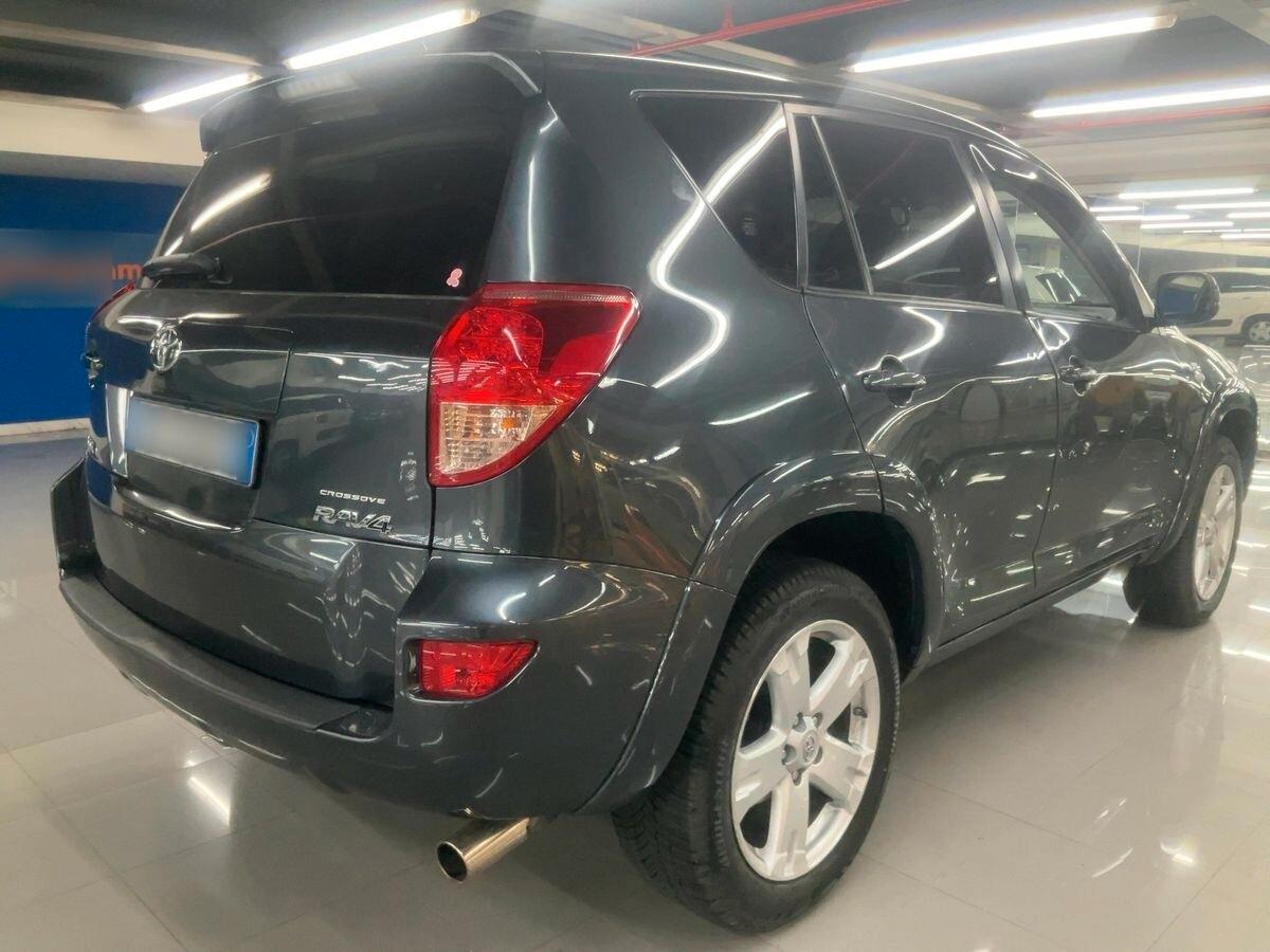 Toyota RAV 4 RAV4 2.2 D-4D 177 CV Sol Plus