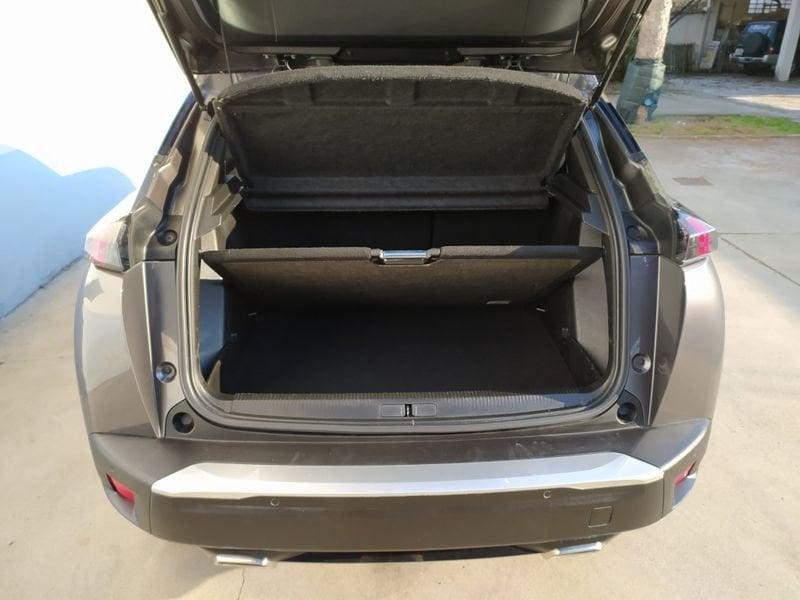 Peugeot 2008 130 EAT8 Active Pack zero interessi