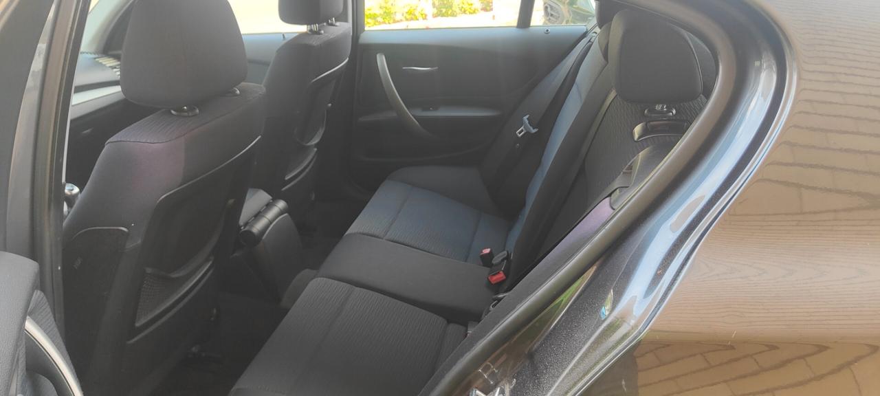 Bmw 116 116i cat 5 porte Futura