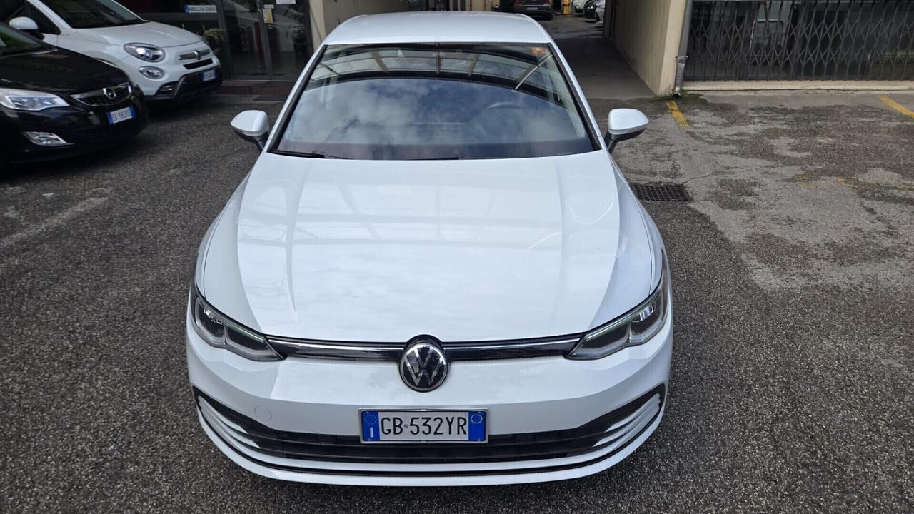 Volkswagen Golf 2.0 TDI SCR Style Neopatentati