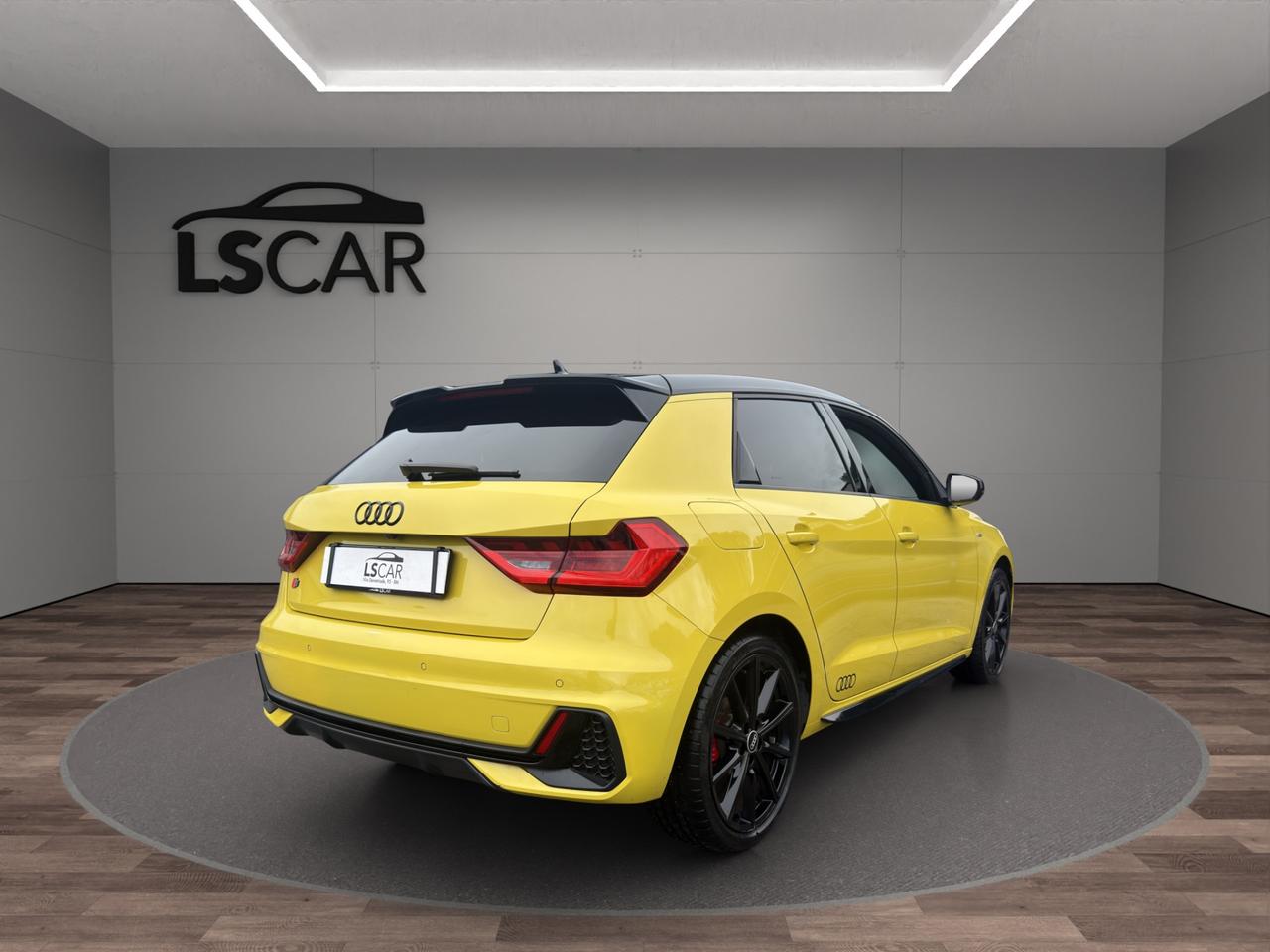 Audi A1 Sportback 25 1.0 tfsi s-tronic - S Line - Full Led - Cerchi 18" - Virutal cockpit - Retrocamera