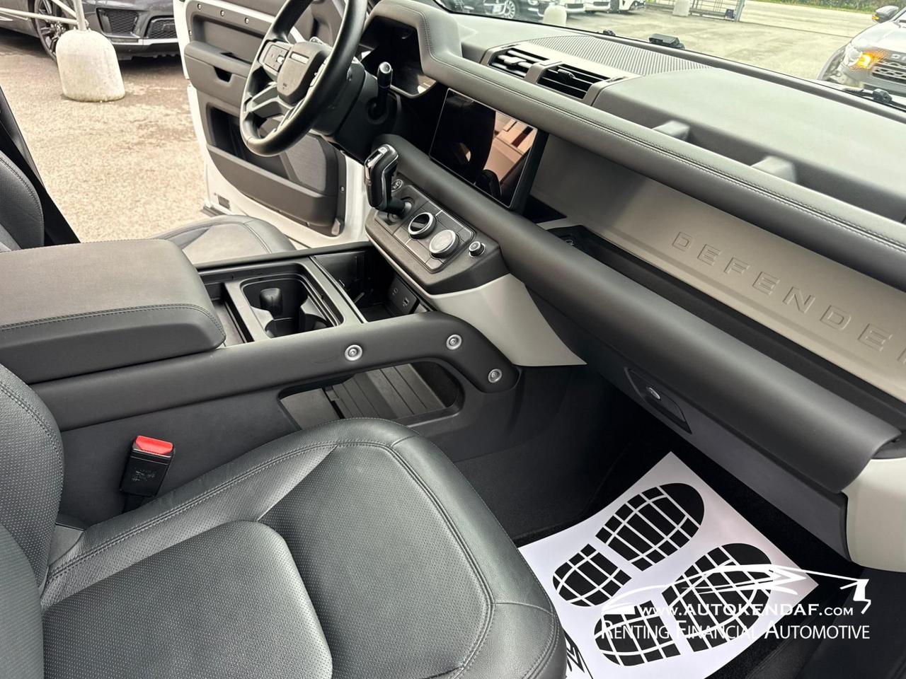 Land Rover Defender 110 3.0d i6 mhev SE awd 250cv auto