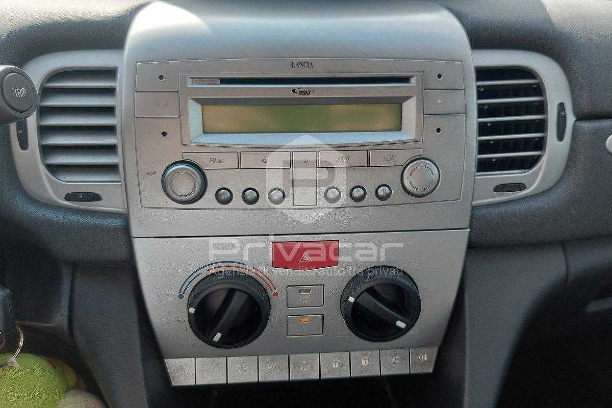 LANCIA Ypsilon 1.2 Argento