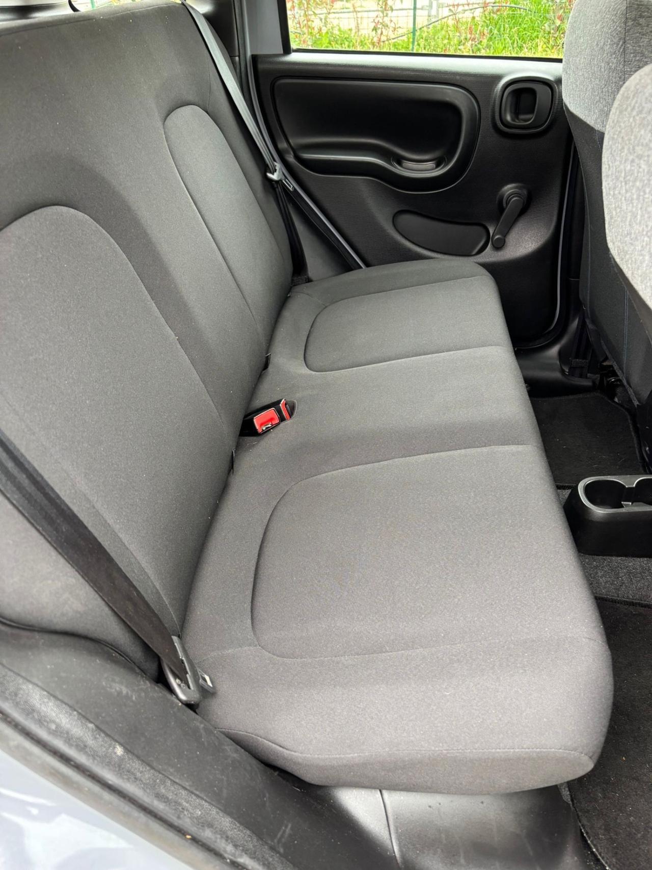 FIAT PANDA 1.0 HYBRID 2022 SOLI 91.000 KM