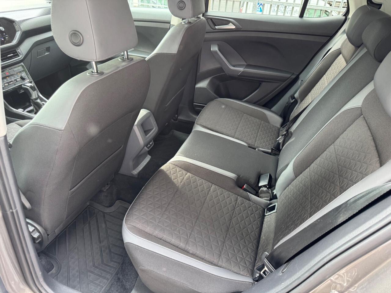 Volkswagen T-Cross 1.0 TSI 110 CV DSG AUTOMATICO