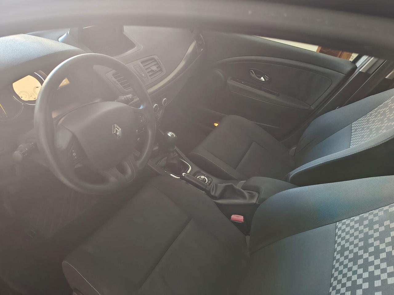 RENAULT MEGANE 1.5 DCI 110 CV "OK NEOPATENTATI"