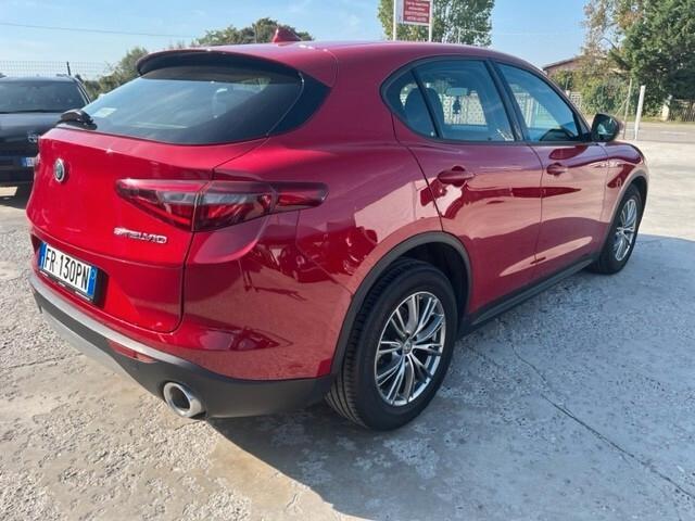 Alfa Romeo Stelvio 2.2 Turbodiesel 180 CV AT8 RWD Business