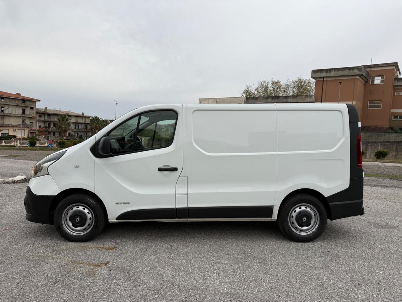 Renault Trafic T27 1.6 dCi 120CV PC-TN Furgone IVA Esposta