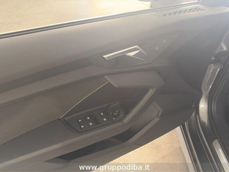 Audi A3 IV 2020 Sedan Diesel Sedan 35 2.0 tdi S line edition s-tronic