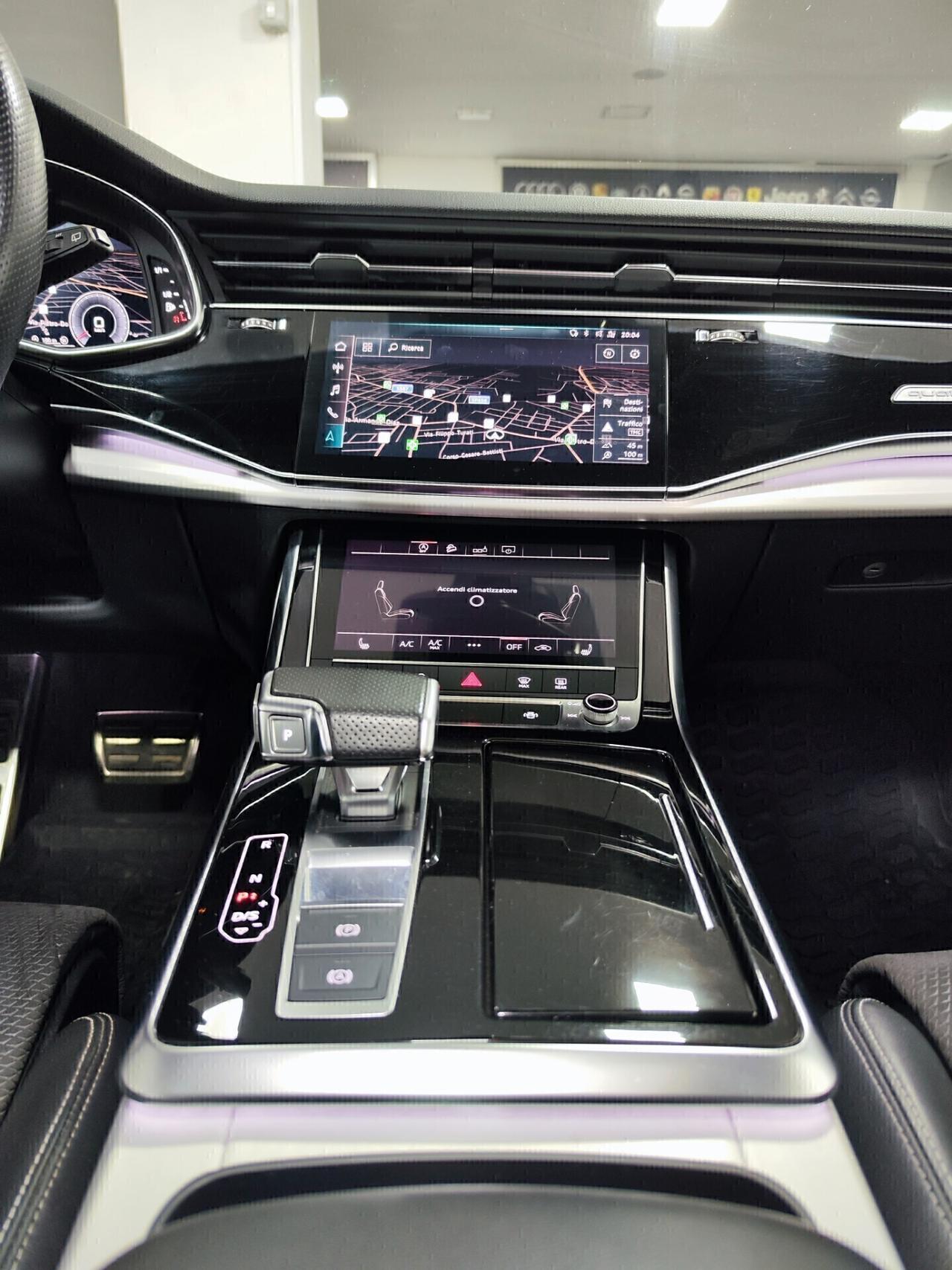 Audi Q8 50 TDI 286 CV quattro tiptronic S Line Tetto Matrix Night