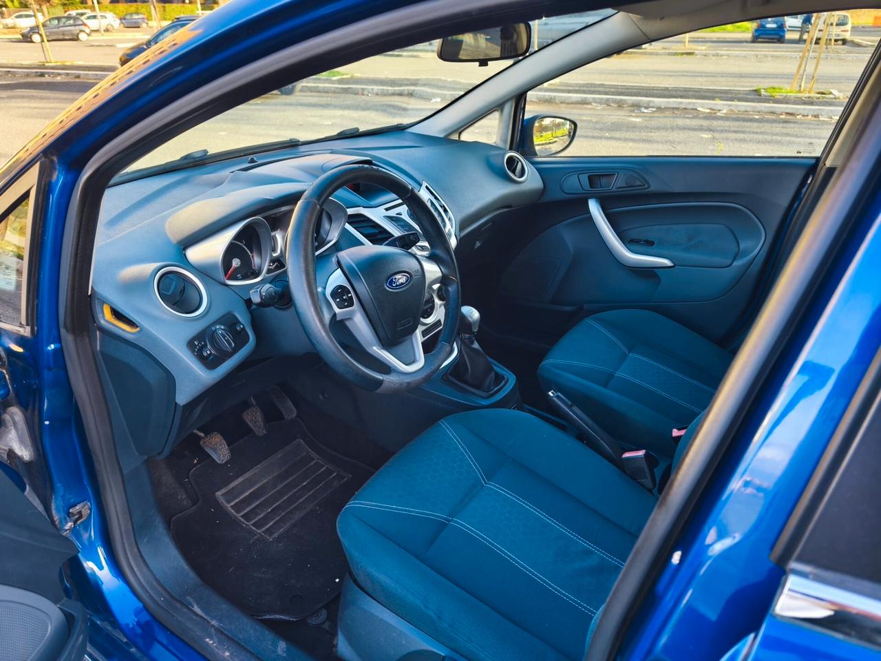 Ford Fiesta 1.4 5 porte Bz.- GPL Titanium