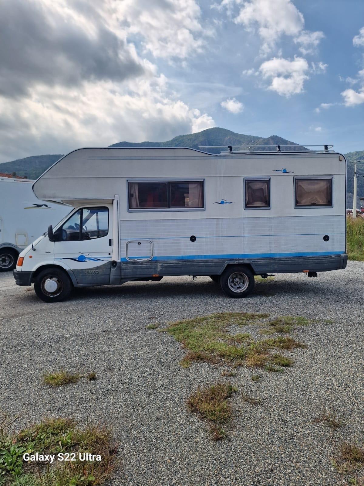 154 Brig 77 Ford del 1995 in saldo