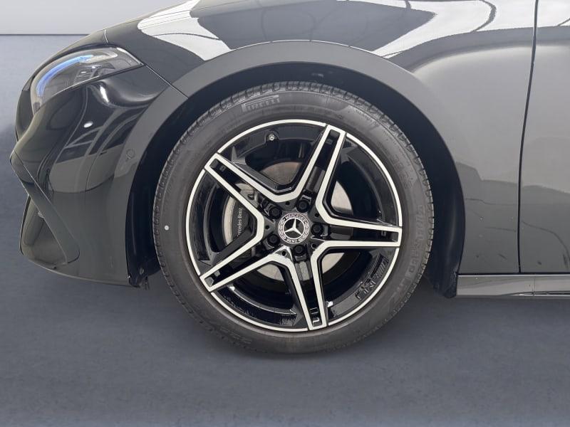 MERCEDES BENZ A 180 AUTOMATIC AMG LINE