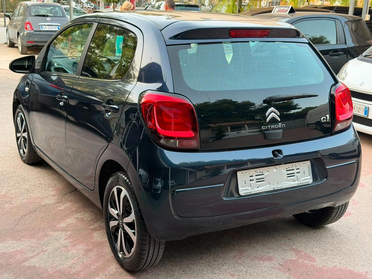 Citroen C1 PureTech 82 5 porte Shine