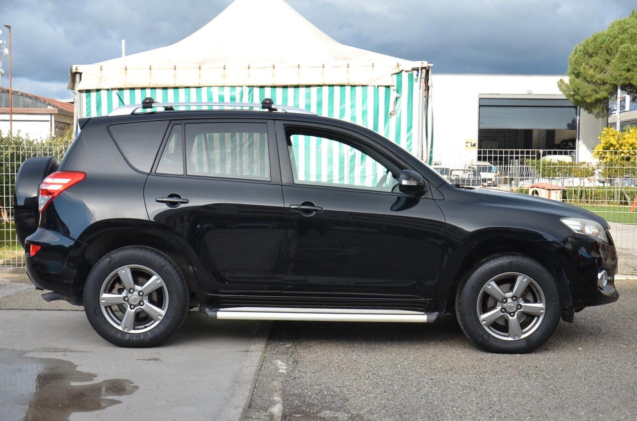 Toyota RAV 4 RAV4 2.2 D-4D 150 CV Lounge