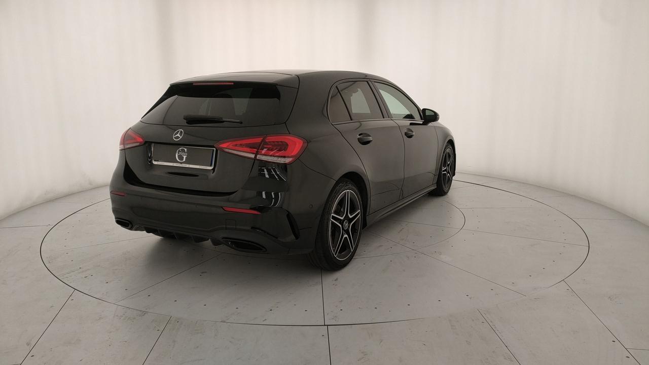 Mercedes-Benz Classe A - W177 2018 - A 180 d Premium auto