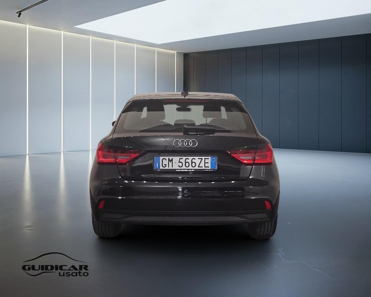 AUDI A1 II 2019 Sportback - A1 Sportback 30 1.0 tfsi Admired 110cv