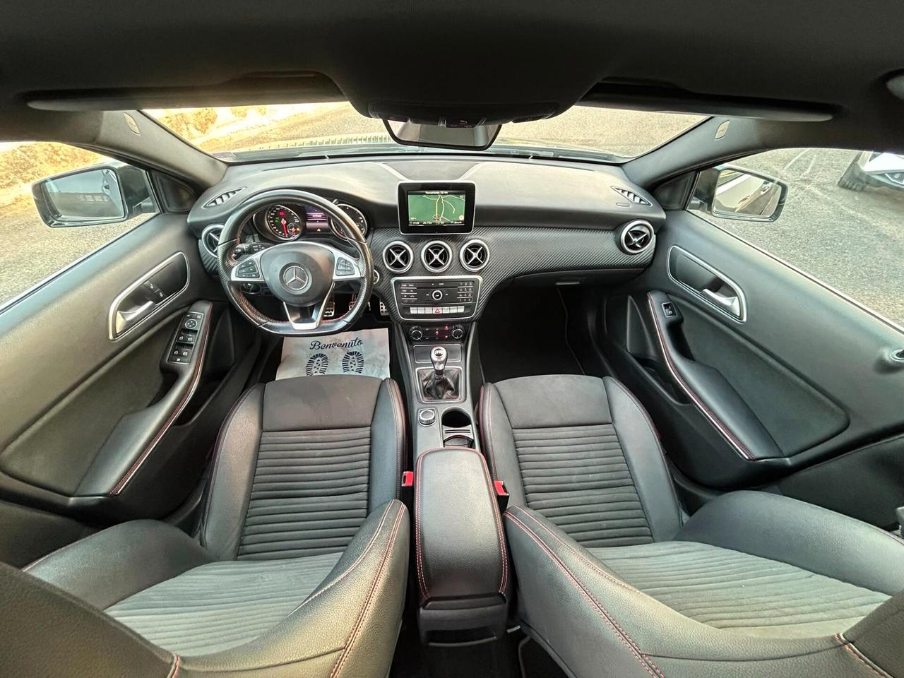 Mercedes-benz A 180 d Premium