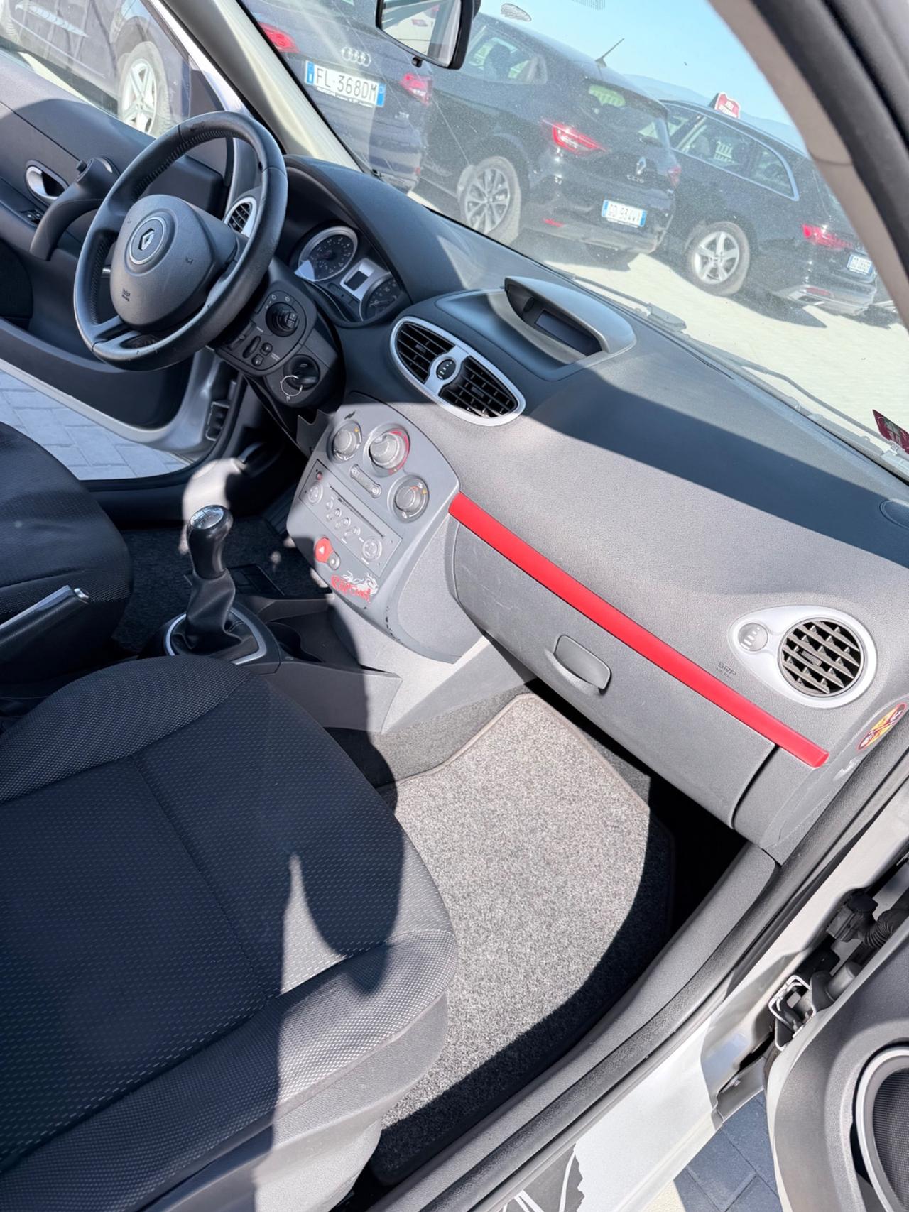 Renault Clio Storia 1.2 3p. Gran Confort Van