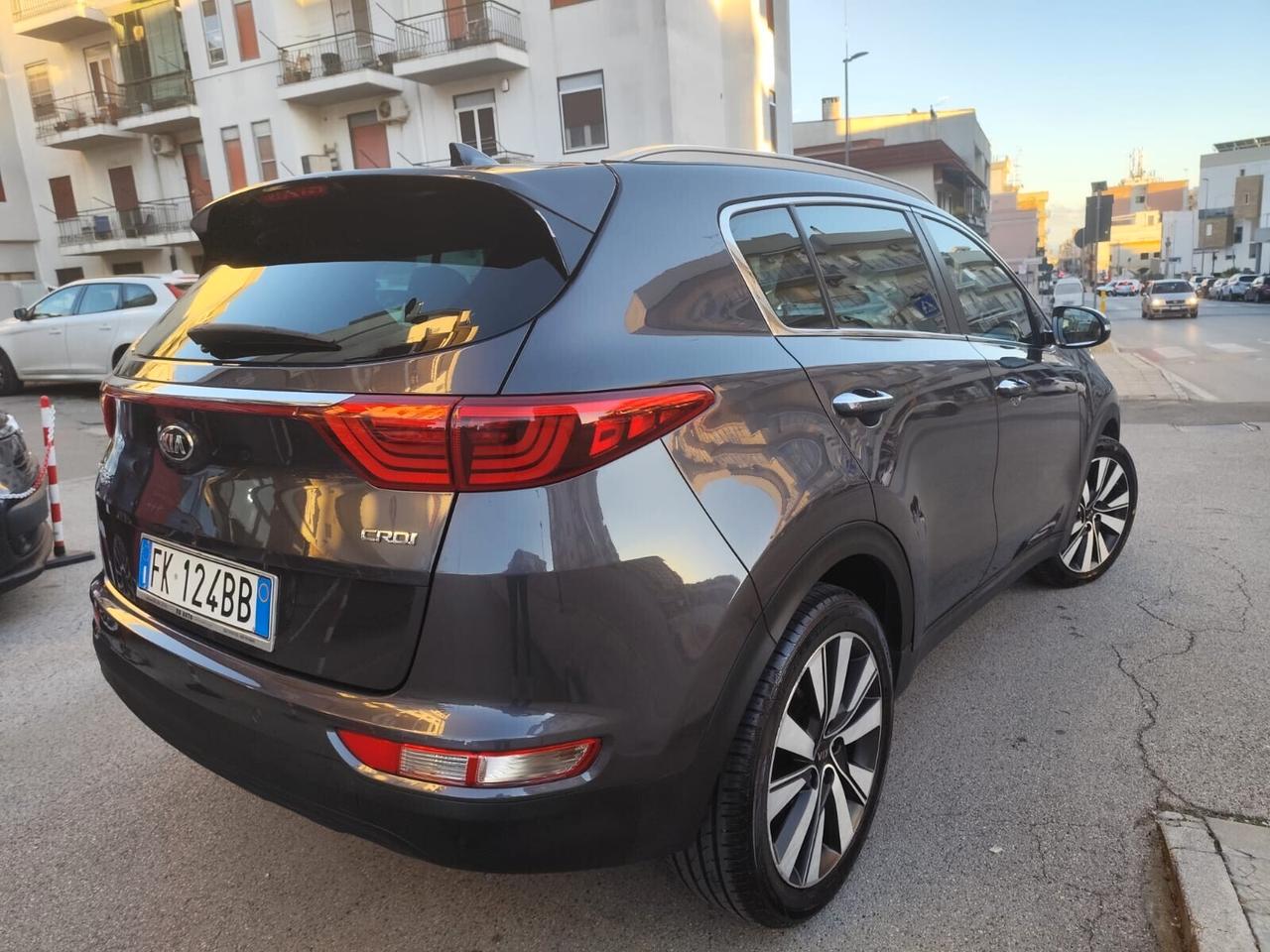 Kia Sportage 1.7 CRDI GT Line * TETTO PANORAMICO APRIBILE * Navi * Pelle * Strafull * Perfetta * Garantita 12 Mesi